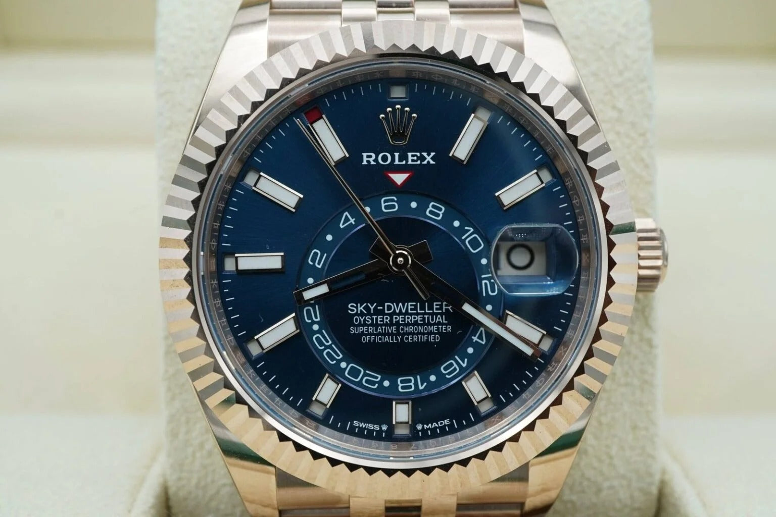 ROLEX SKY DWELLER (GOLD BLUE)