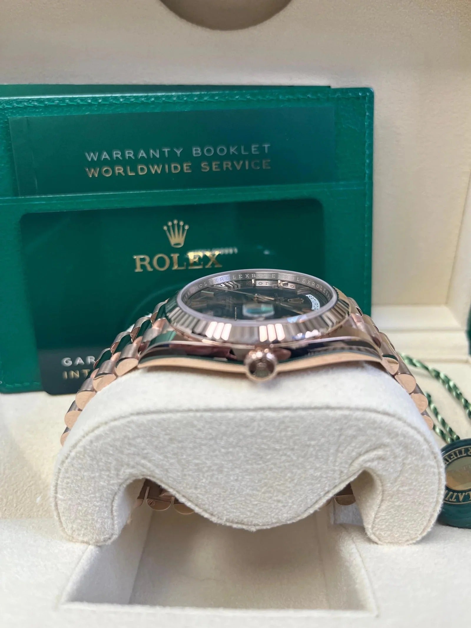 Rolex Day-Date 40 Oyster, 40 mm, Everose gold